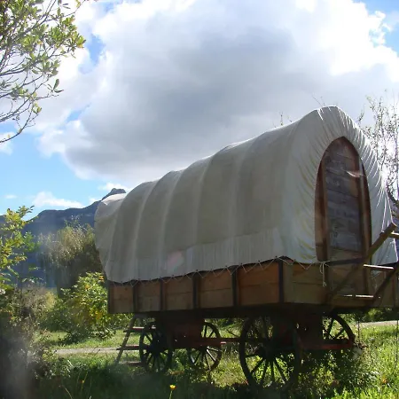 Holiday home Les Patins A Roulottes